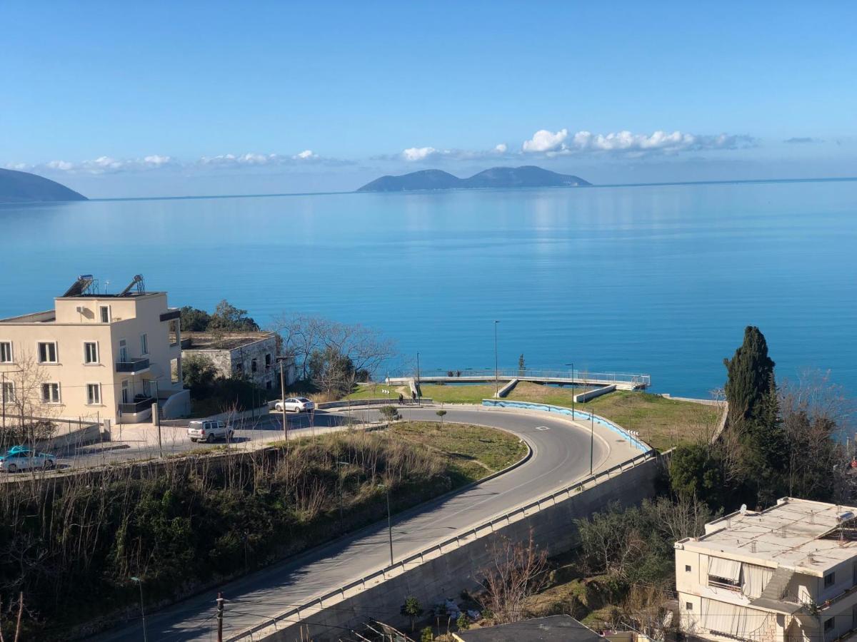 AL Hotel Vlorë Buitenkant foto