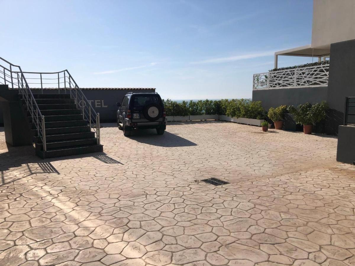AL Hotel Vlorë Buitenkant foto