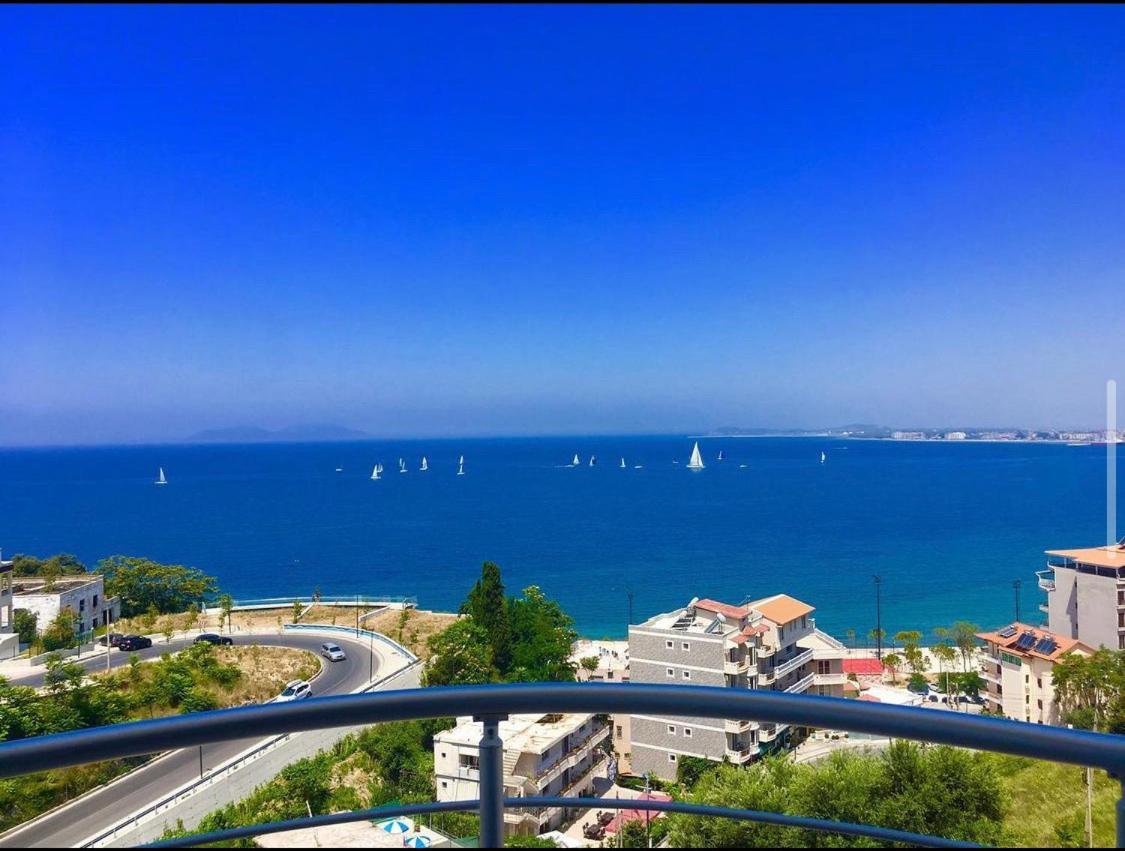 AL Hotel Vlorë Buitenkant foto