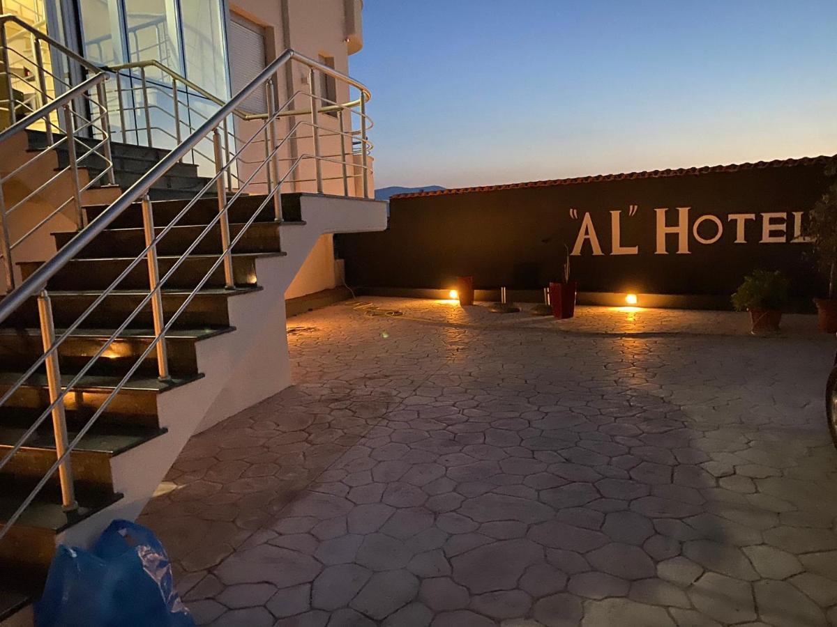 AL Hotel Vlorë Buitenkant foto