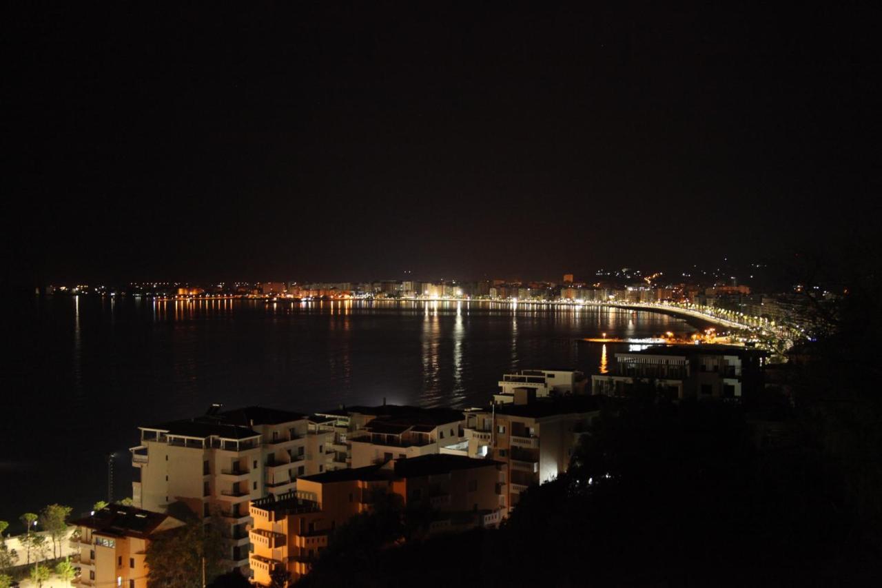 AL Hotel Vlorë Buitenkant foto